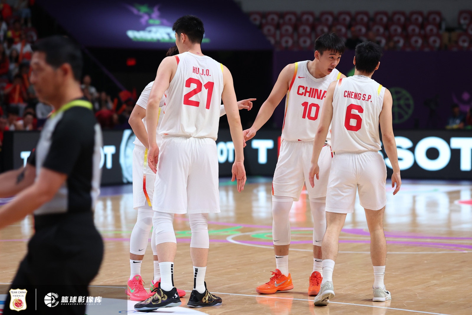 kaiyun-FIBA官方决赛前瞻：关键对位赵睿VS加洛韦 内线对决是X因素
