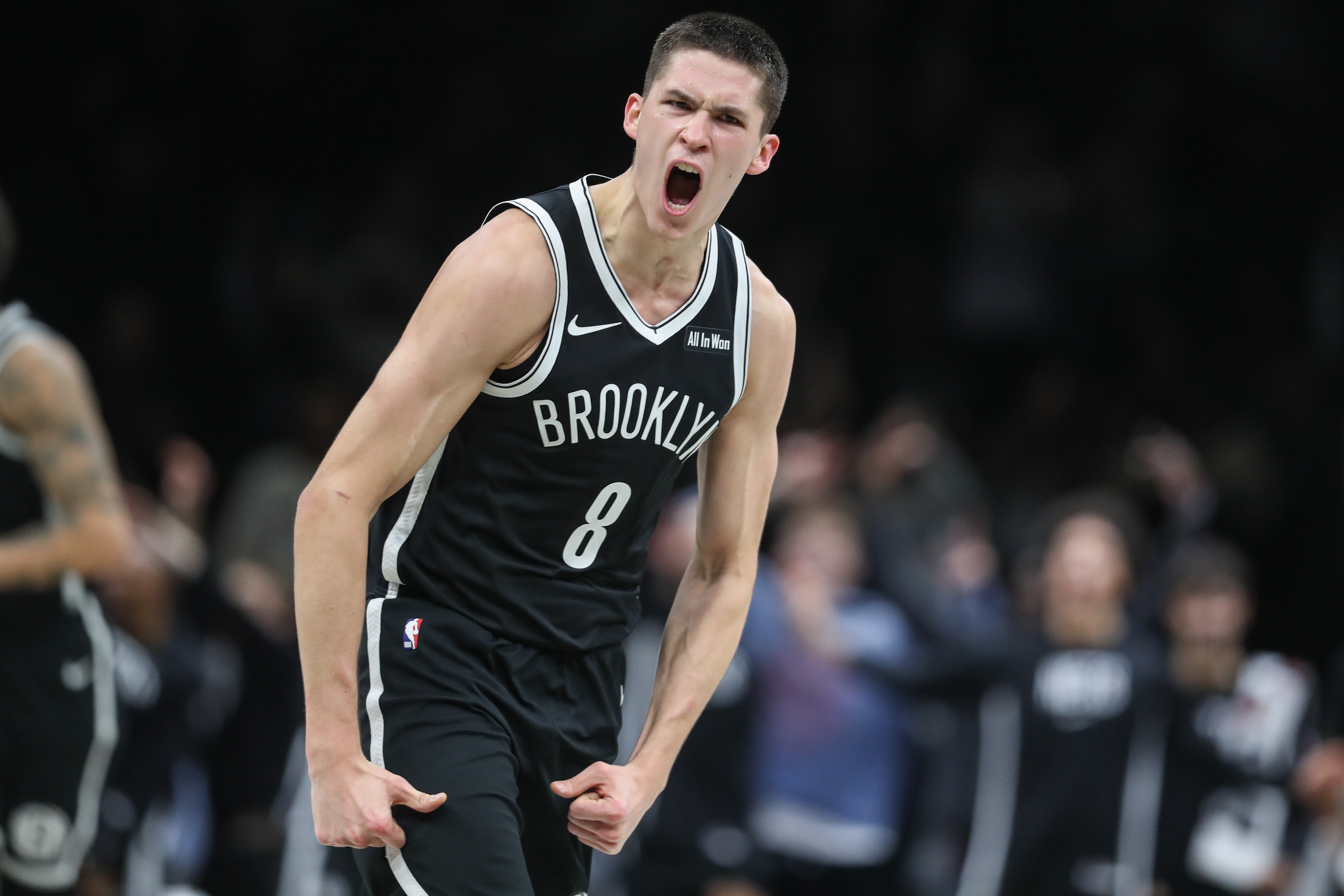 开云-篮网队史新秀单场5+三分榜：杰明4次高居榜首 另两人各2次